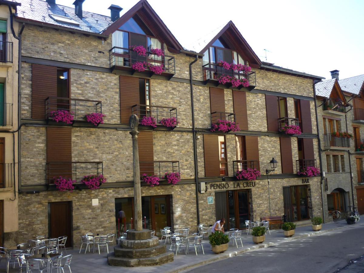 Pensio La Creu Hotel เอสเตร์รี ดาเนว ภายนอก รูปภาพ