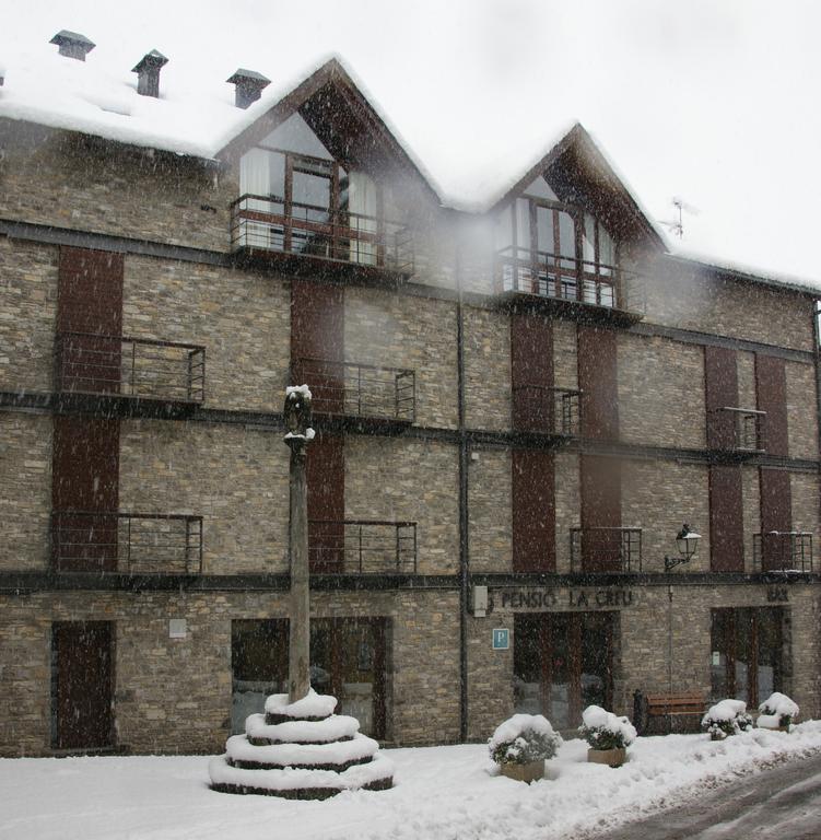Pensio La Creu Hotel เอสเตร์รี ดาเนว ภายนอก รูปภาพ